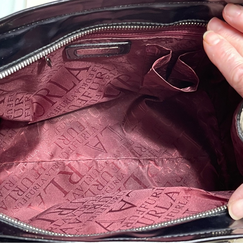FURLA Vintage Black Leather Shoulder Bag - Picture 9 of 16